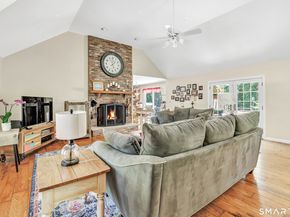 995 Beaver Dam Road, Stratford CT 06614