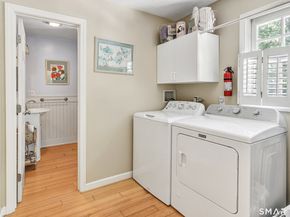 995 Beaver Dam Road, Stratford CT 06614
