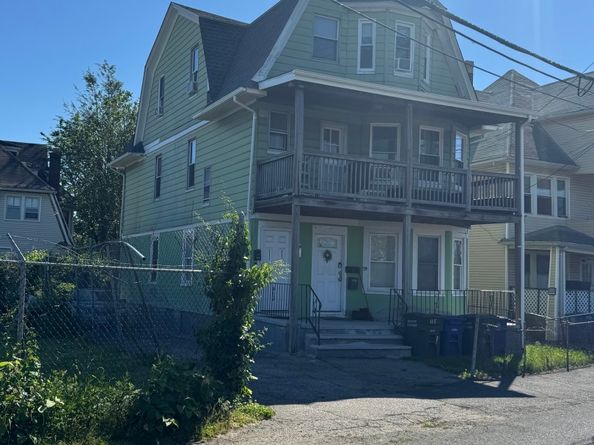 111 Calhoun Place, Bridgeport CT 06606