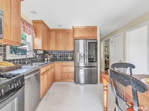 15 Evelyn Street, Trumbull CT 06611