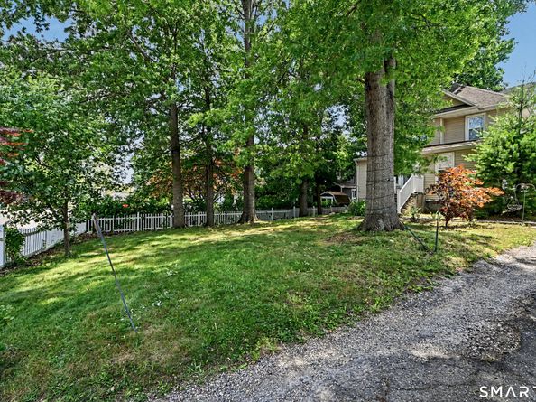 44 Toms Road, Stamford CT 06902