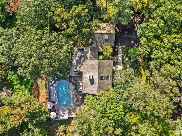 129 Davis Hill Road, Weston CT 06883