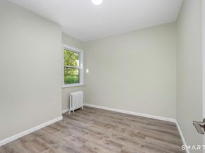 1040 Connecticut Avenue, Bridgeport CT 06607