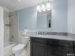 39 Leeuwarden Road, Darien CT 06820