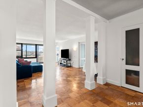 44 Strawberry Hill Avenue 8K, Stamford CT 06902