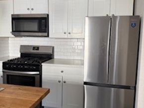 111 McGrath Court, Stratford CT 06615