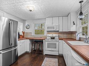 1566 Long Ridge Road, Stamford CT 06903