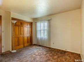 105 Bear Paw Road, Bridgeport CT 06606