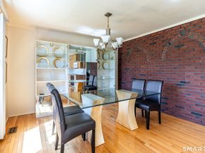 105 Bear Paw Road, Bridgeport CT 06606