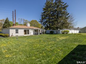 105 Bear Paw Road, Bridgeport CT 06606