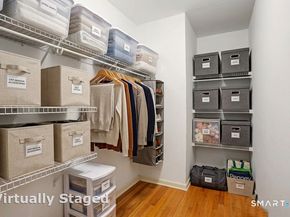 29 Greystone 29, Shelton CT 06484