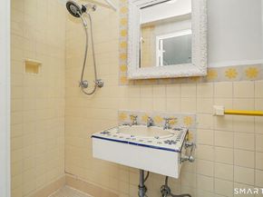 530 Roxbury Road, Stamford CT 06902
