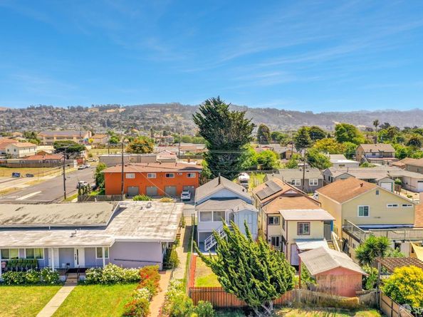 319 South 37th Street, Richmond CA 94805