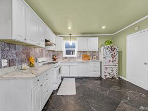 3422 Kansas Street, Oakland CA 94602