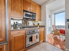 765 Market Street 22G, San Francisco CA 94103