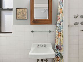176 West 87th Street 2B, New York NY 10024