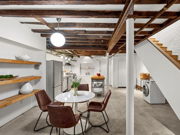 222 East 17th Street GARDEN, New York NY 10003