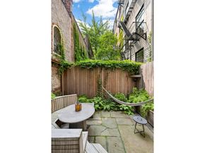 222 East 17th Street GARDEN, New York NY 10003