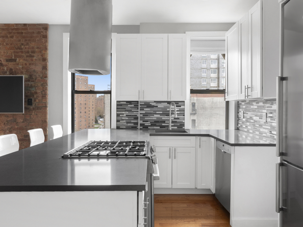 327 East 3rd Street 5A, New York NY 10009
