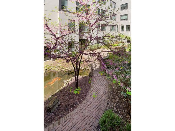 416 West 52nd Street 207, New York NY 10019