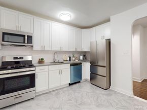 221 East 18th Street 1E, Brooklyn NY 11226