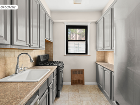 139-15 83rd Avenue 127, Queens NY 11435