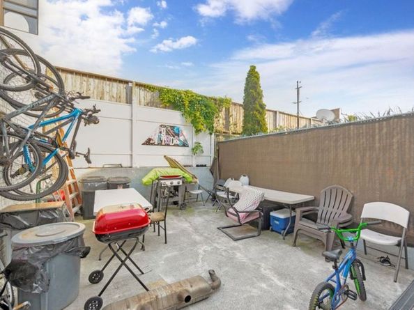 60-18 Bleecker Street, Queens NY 11385