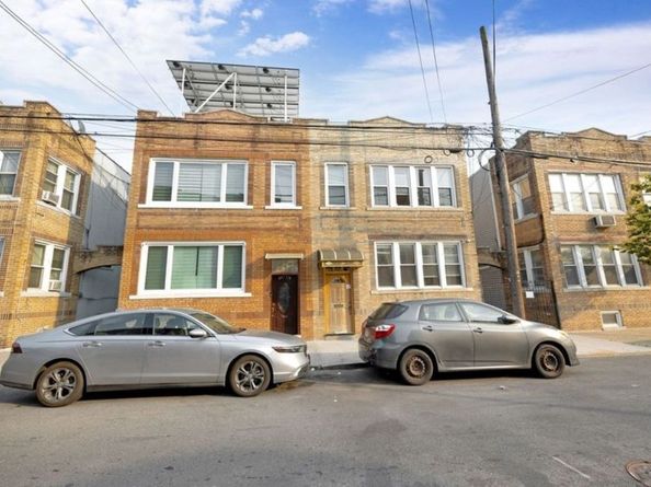 60-18 Bleecker Street, Queens NY 11385