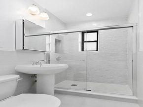 21-48 35th Street 4H, Queens NY 11105