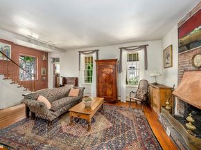 422 West 46th Street 2R, New York NY 10036