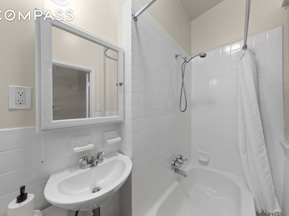 1777 Madison Avenue 32, New York NY 10035