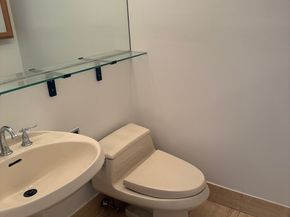 255 East 49th Street 15A, New York NY 10022