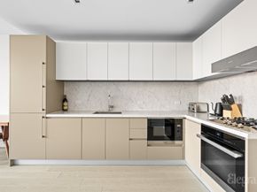 75 1st Avenue 5C, New York NY 10003