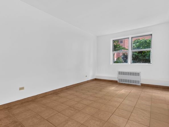 759 East 10th Street 1B, Brooklyn NY 11230