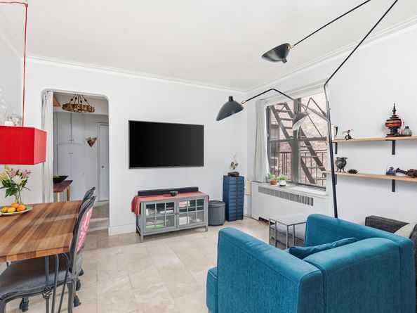 349 East 49th Street 4A, New York NY 10017