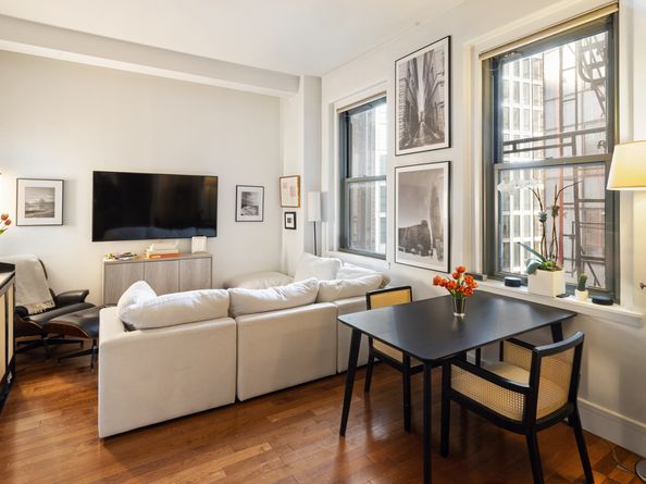 120 Greenwich Street 10J, New York NY 10006