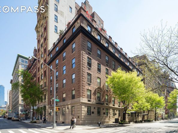 23 East 10th Street 508, New York NY 10003