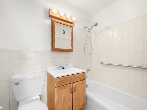 333 Pearl Street 8L, New York NY 10038