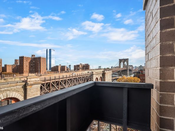 333 Pearl Street 8L, New York NY 10038