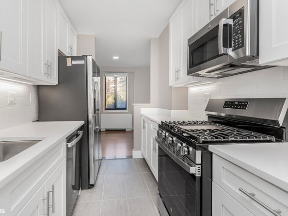 3671 Hudson Manor Terrace 3D, Bronx NY 10463