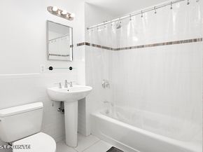 189 Ave C 10D, New York NY 10009