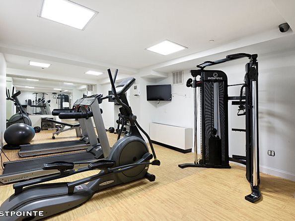 189 Ave C 10D, New York NY 10009