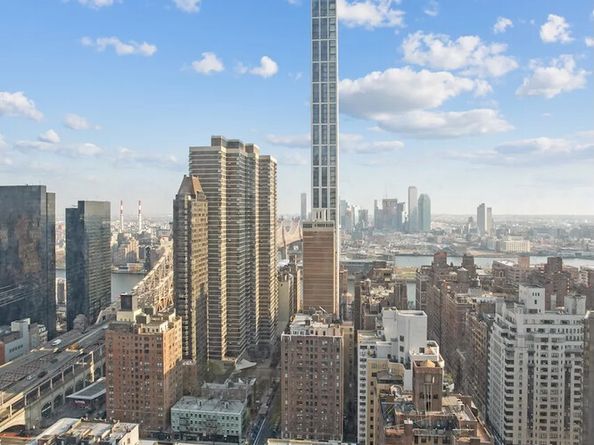 303 East 57th Street 12L14L, New York NY 10022