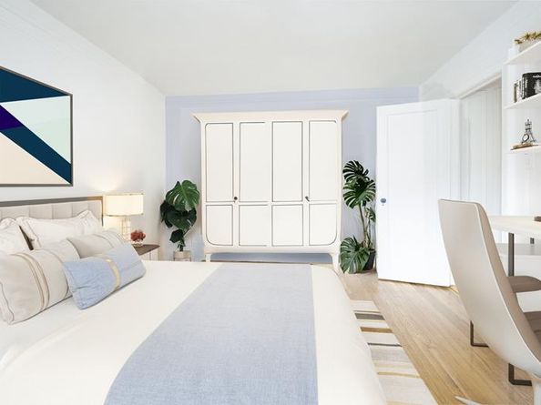 319 West 18th Street 5H, New York NY 10011