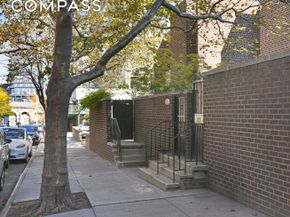 37 Henry Street TH1, Brooklyn NY 11201