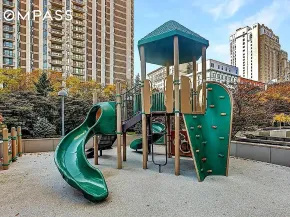 37 Henry Street TH1, Brooklyn NY 11201