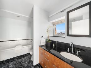 11 East 29th Street 29A, New York NY 10016