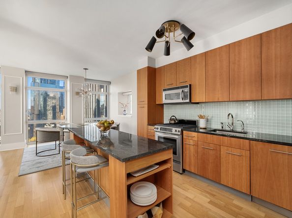 11 East 29th Street 29A, New York NY 10016