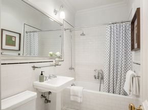 222 East 11th Street GARDEN, New York NY 10003