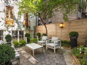 222 East 11th Street GARDEN, New York NY 10003